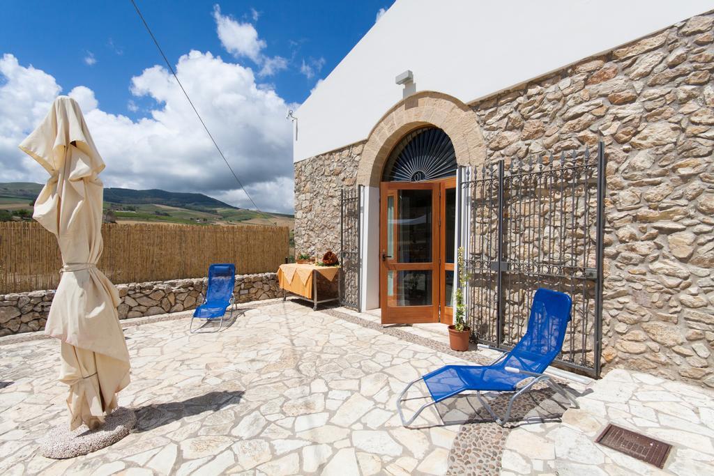 Gasthaus Antico Casale Siciliano Balata di Baida Exterior foto
